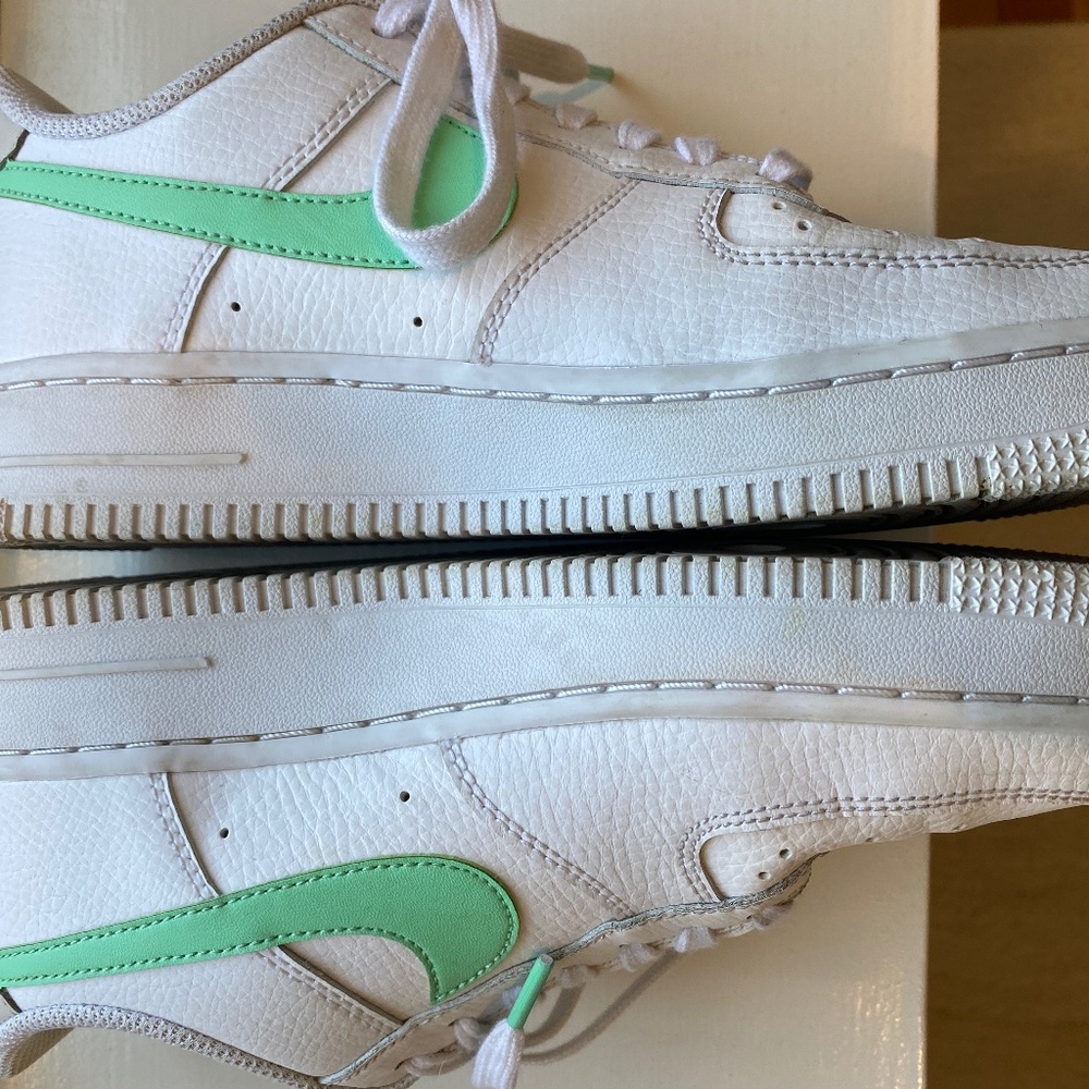 Nike Air Force 1